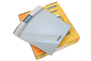 OMRON เครื่องชั่งน้ำหนักดิจิตอล HN-283  [POBS]