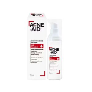 ACNE AID Oil Control Moisturizing Lotion โลชั่นบำรุงผิวหน้า สำหรับผิวมัน เป็นสิวง่าย (30 ml.)